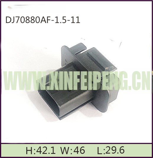 XFP77-8P